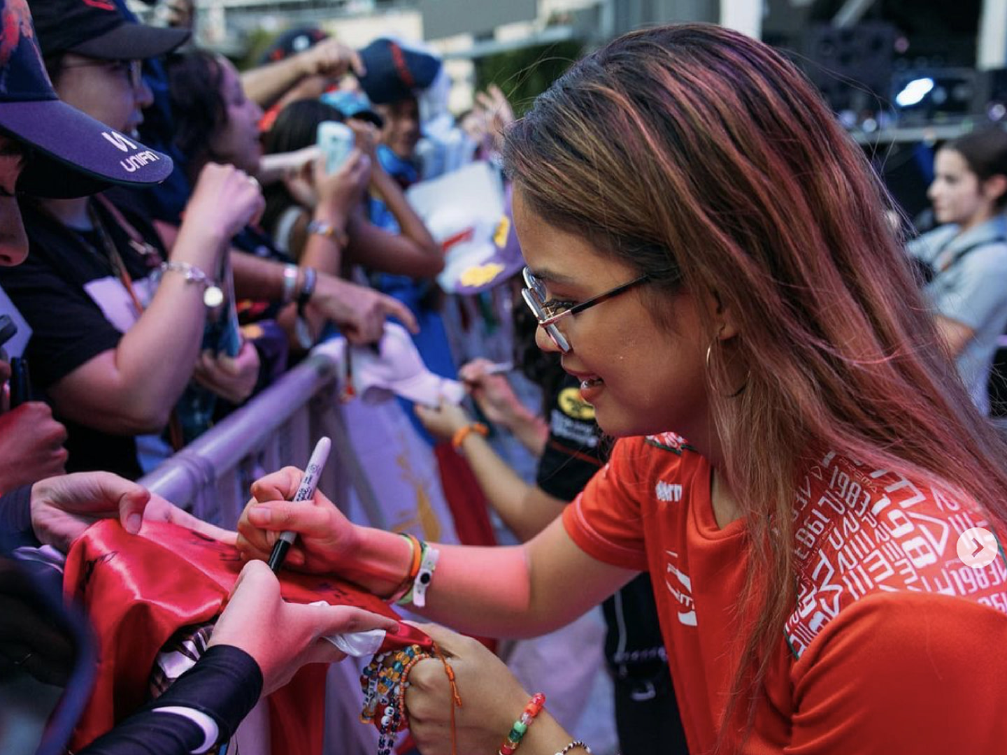 f1-academy-fans-01 f1-academy-fans-01